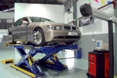 19-Wheel-alignment-machine